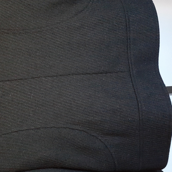 LeChateau Black Wool Coat Sz M  NWOT - Picture 10 of 15